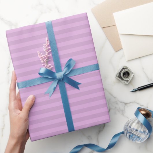 Lichtpaars & Grijs Paarse Strepen Cadeaupapier (Geschenken)