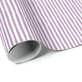 Lichtpaarse en witte scheve strepen cadeaupapier (Rol Hoek)