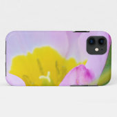 lichtpaarse tulp bloem op groene achtergrond. Case-Mate iPhone case (Achterkant (horizontaal))