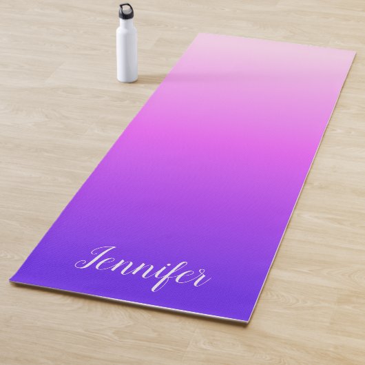 Lichtroze en hete roze violette gepersonaliseerde yogamat (In situ)