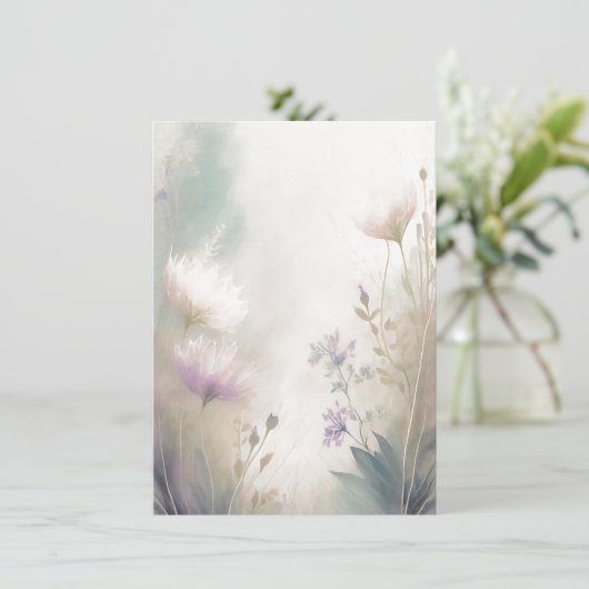 Lichtroze en paarse bloemenblanco bruiloft kaart (Staand voorkant)