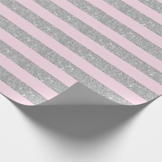 Lichtroze en zilverglitterstrips cadeaupapier (Hoek)