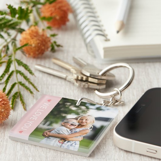 Lichtroze harten We houden van je foto Sleutelhanger (Voorkant Rechts)