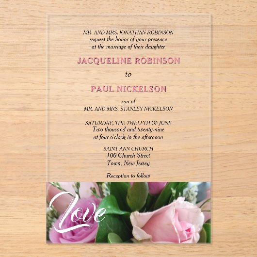 Lichtroze Rozen Love Bride en Groom Clear Acryl Uitnodigingen (Voorkant)