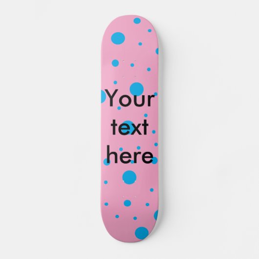 Lichtroze sky blue minuscule en grote polka stippe skateboard (Voorkant)