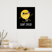 Lichtsnelheid Funny Running Bulb Pun Dark BG Poster (Keuken)