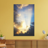 Lichtstraal door de wolken canvas afdruk (Insitu (Woonkamer))