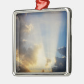 Lichtstraal door de wolken metalen ornament (Links)