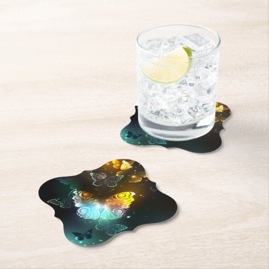 Lichtvlinder en nachtvlinder kartonnen onderzetters (Insitu)