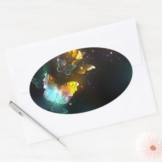 Lichtvlinder en nachtvlinder ovale sticker (Envelop)