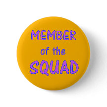 Lid van de Squad Button ~ Fuscia on Yellow