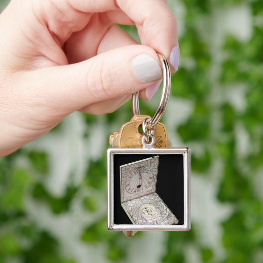 Lidded Comass, 1627 Sleutelhanger (Hand)