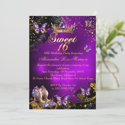 Lief 16e verjaardag paarse gouden zwarte vlinder kaart (Staand voorkant)