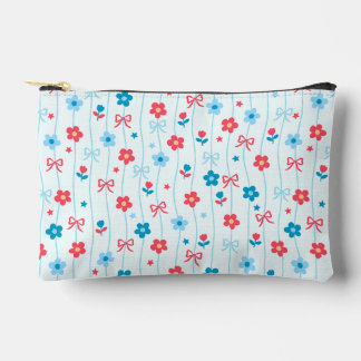 Lief Bloemmotief met Blauwe en Rode Strik Patrioti Etui