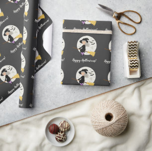 Lief heksemeisje vliegt & Gelukkig Halloween-tekst Cadeaupapier