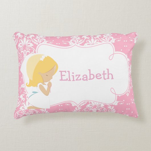 Lief meisje dat bidt en gedicht accent kussen (Voorkant)