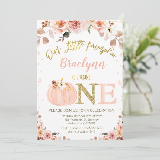 Lief Meisjes Rustieke Herfst Pompoen 1e Verjaardag Kaart (Staand voorkant)