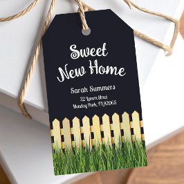 Lief nieuw huis met piket hek en tuin cadeaulabel