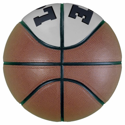 Liefde basketbal spel met blauwe bal (Rechts)