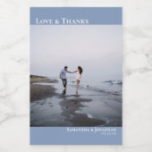 Liefde & Bedankt Dusty Blue Simple Weddenfoto Mini Wijn Etiket (Enkel label)