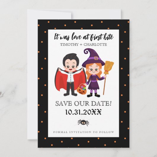 Liefde bij First Bite Halloween Save the Date (Voorkant)