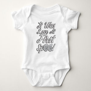 Liefde bij First Spool Romper