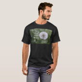 Liefde blijft Dandelion 1 Corinthians nooit overva T-shirt (Voorkant volledig)