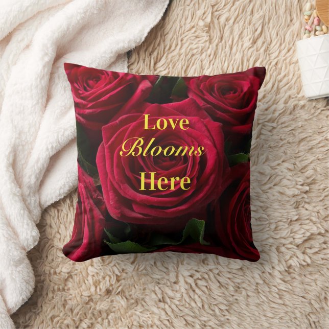 Liefde Bloeit Hier Bordeauxrode Rozen Worpkussen Kussen (Deken)