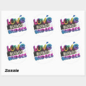 Liefde bouwt bruggen ronde sticker (Vel)