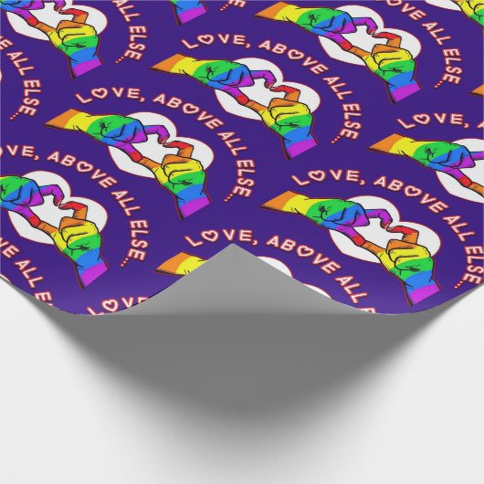 Liefde boven alles anders cadeaupapier (Hoek)