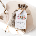 Liefde breekt | Personeelsbevoordeling Vrijgezelle Cadeaulabel<br><div class="desc">Labels zijn een ideale feestvreugde voor je vrijgezellenfeest of brunch en zijn voorzien van een waterverf café dat op de laatste plaats is afgebeeld en is omgeven door roze pens. "Love is Brewing" verschijnt onder,  samen met je naam en datum van de gebeurtenis.</div>