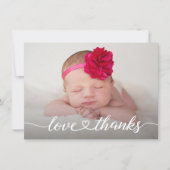 Liefde & Dank Hart script Pasgeboren Foto Baby Mei Bedankkaart (Voorkant)