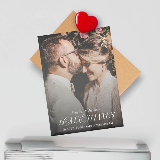 Liefde en Bedankt Elegant Script Wedding Photo Magneet