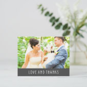 Liefde en Bedankt Modern Foto Weddenschap Hartelij Briefkaart (Staand voorkant)