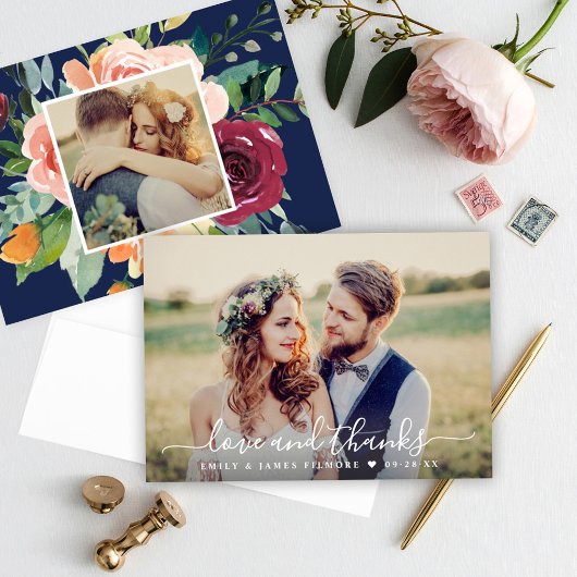 Liefde en Bedankt Navy Burgundy Floral Wedding Fot
