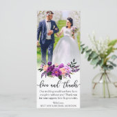 Liefde en Bedankt Paarse Floral Wedding Kaart (Staand voorkant)