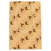 Liefde en botervliegen in oranje diagonaal medium cadeauzakje (Voorkant)