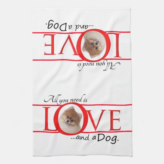 Liefde en een pommeren keukenhanddoek (Verticaal)