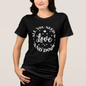 "Liefde en honden" T-shirt met thema (Voorkant)