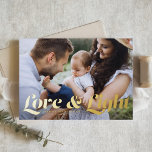 Liefde en Licht Retro Typografie Foto Chanoeka Folie Feestdagenkaart<br><div class="desc">Liefde en licht | Stuur je Chanoeka groeten naar familie en vrienden met deze aanpasbare Chanoeka-kaart. Het is een retro-gedurfde typografie. Personaliseer deze foto Chanoeka kaart door het toevoegen van uw gegevens. Deze gouden folie Chanoeka kaart is verkrijgbaar in andere kleuren en cardstock. Overeenkomende objecten zijn ook beschikbaar.</div>