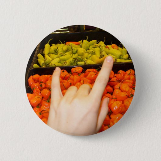 liefde en pepers ronde button 5,7 cm (Voorkant)