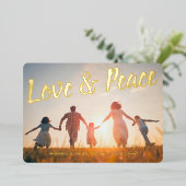 Liefde en Vrede Rode Glans Retro Kerstmis Folie Feestdagenkaart (Staand Voorkant)