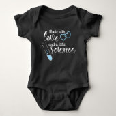 Liefde en Wetenschap IVF Quote Sky Blue White Teks Romper (Voorkant)