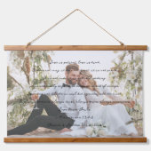 Liefde Faalt Nooit Script met Afbeelding en Namen  Hangend Wandkleed (Voorkant)