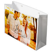 Liefde foto toevoegen naam set. Datum jaar bruilof Groot Cadeauzakje (Voorkant Gekanteld)