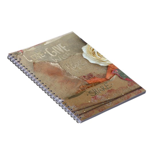 Liefde geeft hoop op gemengde media kunst notitieboek (Rechterzijde)