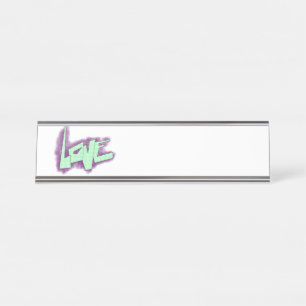 liefde graffiti paars groen mint typografie stippe bureau naambordje