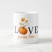 Liefde groeit hier | Pompoenlettering herfst Grote Koffiekop (Voorkant)
