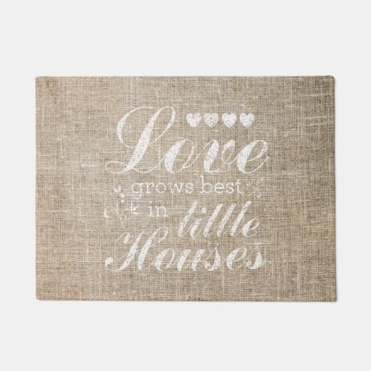 Liefde groeit in kleine woningen waar de deuromte  deurmat (Voorkant)