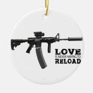 Liefde hoeft nooit AR-15 te herladen Keramisch Ornament